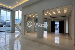 Hunian Elit LB 600m2 Siap Pakai Desain Elegan di Pantai Indah Kapuk, Jakarta Utara Hunian Elit LB 600m2 Siap Pakai Desain Elegan di Pantai Indah Kapuk, Jakarta Utara