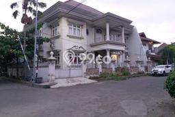 Siap Huni Rumah Mewah 5 Kamar di Sidoarjo Dekat ke Mana Pun Siap Huni Rumah Mewah 5 Kamar di Sidoarjo Dekat ke Mana Pun