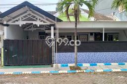 Rumah Strategis Modern Lb 140m2 di Sidoarjo, Sidoarjo Rumah Strategis Modern Lb 140m2 di Sidoarjo, Sidoarjo