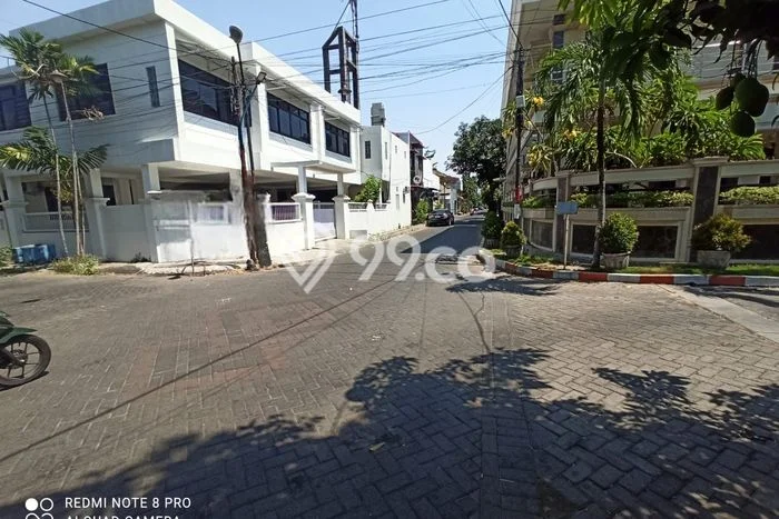 Dijual Rumah Premium dengan Fasilitas Sekitar Komplit di Sidoarjo, Sidoarjo Dijual Rumah Premium dengan Fasilitas Sekitar Komplit di Sidoarjo, Sidoarjo