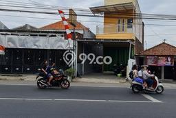 Ruko Disewakan Lokasi Sidoarjo Sidoarjo Harga Spesial! Ruko Disewakan Lokasi Sidoarjo Sidoarjo Harga Spesial!