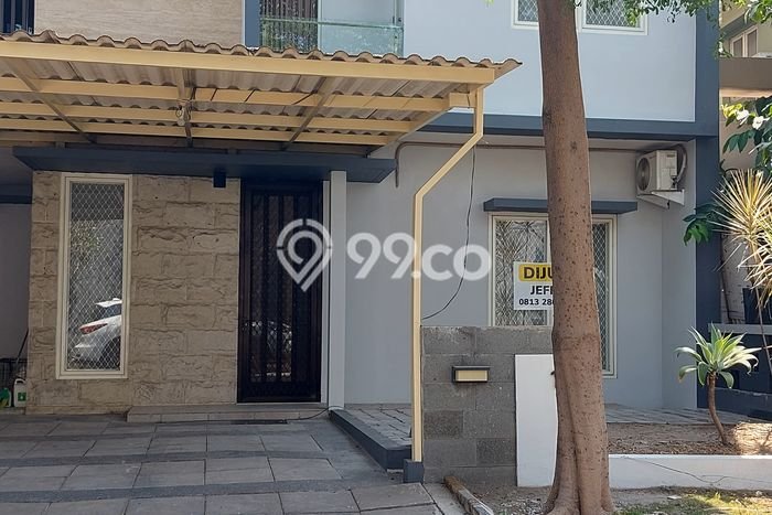 Lokasi strategis! Rumah siap pakai disewakan di Sidoarjo LB 200m2 Lokasi strategis! Rumah siap pakai disewakan di Sidoarjo LB 200m2