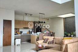 Rumah Elit LB 500m2 Siap Huni Desain Elegan di Turangga, Bandung Rumah Elit LB 500m2 Siap Huni Desain Elegan di Turangga, Bandung