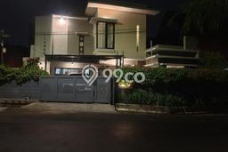 For Sale! Luxury House LT 237m2 Desain Modern di Bandung Kota For Sale! Luxury House LT 237m2 Desain Modern di Bandung Kota