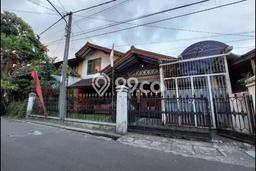 Dijual Hunian Rumah Terawat 6 Kamar di Turangga, Bandung Dijual Hunian Rumah Terawat 6 Kamar di Turangga, Bandung