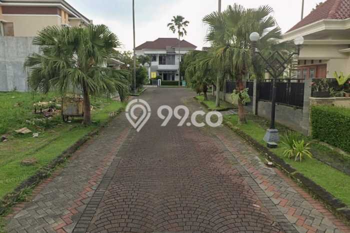 Tanah Dijual Area Strategis di Permata Jingga Malang 300m2 Tanah Dijual Area Strategis di Permata Jingga Malang 300m2