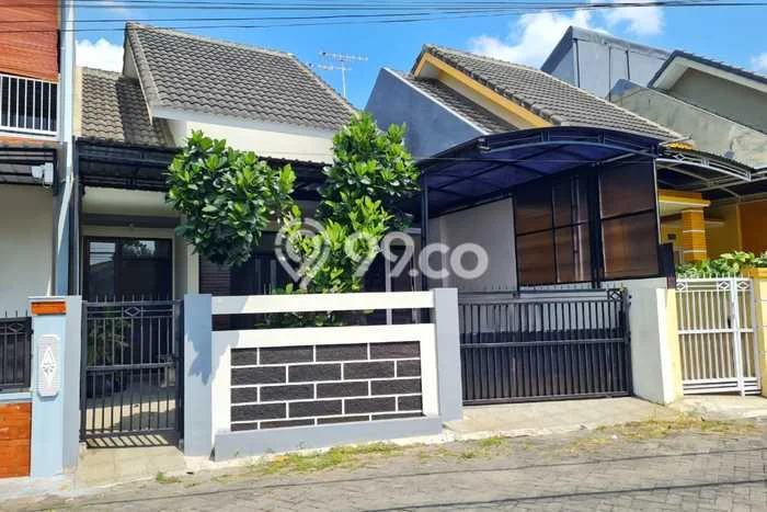 Dijual Rumah Modern 5 KT di Malang Kota, Malang Dijual Rumah Modern 5 KT di Malang Kota, Malang