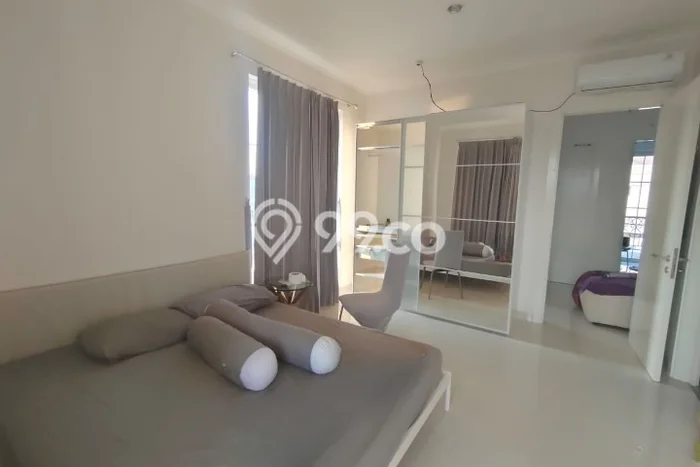 PRIME AREA! Rumah kawasan , 4 KT, Lingkungan Elite, Luas 284m2m² Bangunan 300m2m² PRIME AREA! Rumah kawasan , 4 KT, Lingkungan Elite, Luas 284m2m² Bangunan 300m2m²