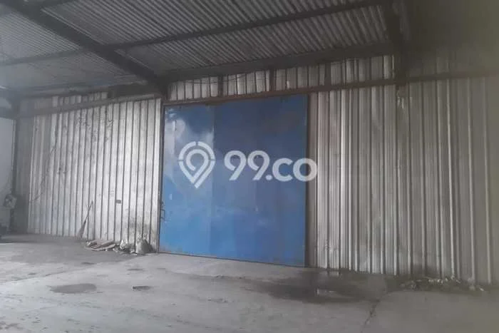 Unit Gudang Disewakan di Bandung Kota di Area Ramai & Strategis Unit Gudang Disewakan di Bandung Kota di Area Ramai & Strategis
