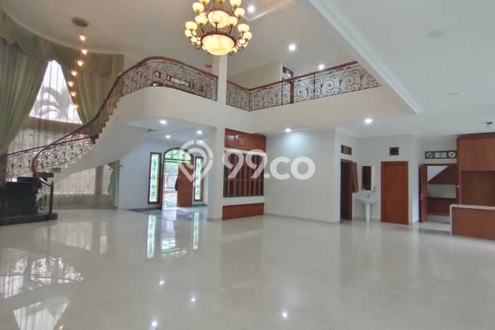 Dijual Rumah Premium dengan Fasilitas Sekitar Lengkap di Batununggal, Bandung Dijual Rumah Premium dengan Fasilitas Sekitar Lengkap di Batununggal, Bandung