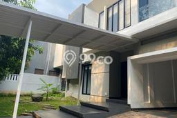 Rumah Berkualitas dengan Luas Tanah 648m² di Lingkungan Asri Kemang, Jakarta Selatan Rumah Berkualitas dengan Luas Tanah 648m² di Lingkungan Asri Kemang, Jakarta Selatan