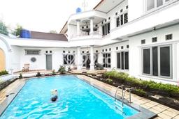 KESEMPATAN EMAS! Vila di , Dimensi 1182m2m², Lingkungan Eksklusif dengan keamanan terjamin KESEMPATAN EMAS! Vila di , Dimensi 1182m2m², Lingkungan Eksklusif dengan keamanan terjamin
