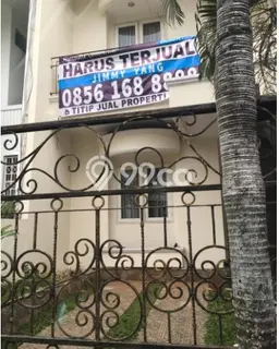 Rumah kawasan Karang Tengah, Tangerang, LT 200m² LB 350m² Rumah kawasan Karang Tengah, Tangerang, LT 200m² LB 350m²