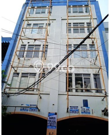 Area Ramai! Ruko Dijual di Duren Sawit untuk Bisnis Luas Bangunan 600m2 Area Ramai! Ruko Dijual di Duren Sawit untuk Bisnis Luas Bangunan 600m2