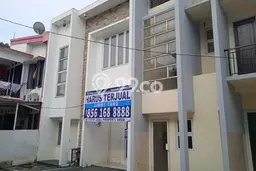 HARGA SPESIAL! Rumah Minimalis di Condet, Jakarta Timur, LT 62m² Bangunan 100m² Bisa Nego! HARGA SPESIAL! Rumah Minimalis di Condet, Jakarta Timur, LT 62m² Bangunan 100m² Bisa Nego!