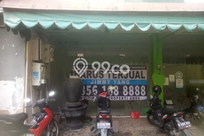Lokasi Strategis! Dijual Ruko Bisnis di Matraman, Jakarta Timur Kondisi Baik Lokasi Strategis! Dijual Ruko Bisnis di Matraman, Jakarta Timur Kondisi Baik