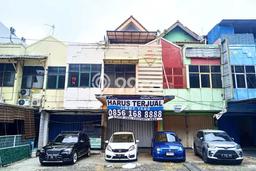 Area Ramai! Ruko Dijual di Ciputat Timur untuk Bisnis Luas Bangunan 345m2 Area Ramai! Ruko Dijual di Ciputat Timur untuk Bisnis Luas Bangunan 345m2