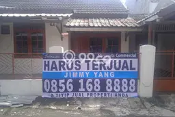 Rumah Area Nyaman di Pamulang, Tangerang Selatan, Luas 90m² Bangunan 80m² Rumah Area Nyaman di Pamulang, Tangerang Selatan, Luas 90m² Bangunan 80m²