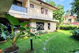Hunian Mewah Siap Huni LT 862m2 di Kebayoran Baru, Jakarta Selatan Hunian Mewah Siap Huni LT 862m2 di Kebayoran Baru, Jakarta Selatan