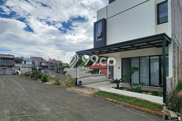 Dijual Cepat Rumah Bagus Siap Huni LB 115m2 di Ciputat Timur, Tangerang Selatan Dijual Cepat Rumah Bagus Siap Huni LB 115m2 di Ciputat Timur, Tangerang Selatan