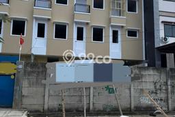 Unit Ruko Dijual di Jakarta Barat LT 124m2 & LB 328m2 Unit Ruko Dijual di Jakarta Barat LT 124m2 & LB 328m2