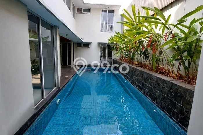 Rumah Sewa Jakarta Selatan LT 270m2 LB 400m2 Kawasan Kuningan Rumah Sewa Jakarta Selatan LT 270m2 LB 400m2 Kawasan Kuningan