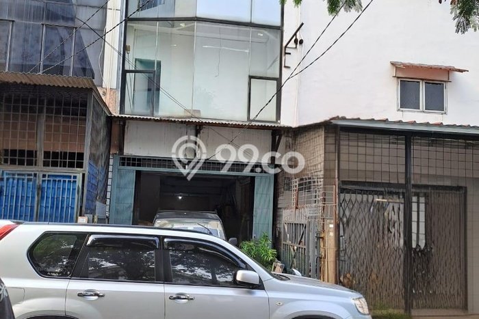 Ruko Bagus Dijual LB 140m2 Lokasi Strategis Jakarta Pusat Area Cocok untuk Bisnis Ruko Bagus Dijual LB 140m2 Lokasi Strategis Jakarta Pusat Area Cocok untuk Bisnis