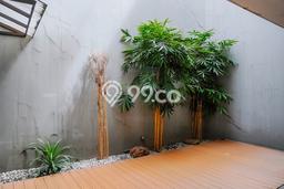 Lokasi terbaik! Rumah siap pakai disewakan di Kelapa Gading LB 220m2 Lokasi terbaik! Rumah siap pakai disewakan di Kelapa Gading LB 220m2