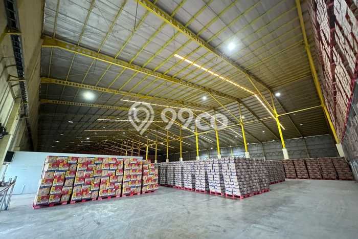 Area Ramai! Gudang Dijual di Cikarang Timur untuk Bisnis Luas Bangunan 12000m2 Area Ramai! Gudang Dijual di Cikarang Timur untuk Bisnis Luas Bangunan 12000m2