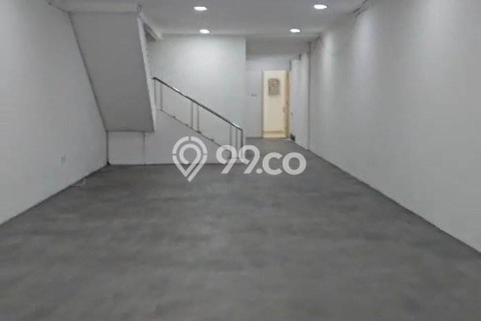 Ruko Dijual di Jakarta Utara LT 150m2 & LB 250m2 Lokasi Terbaik! Ruko Dijual di Jakarta Utara LT 150m2 & LB 250m2 Lokasi Terbaik!
