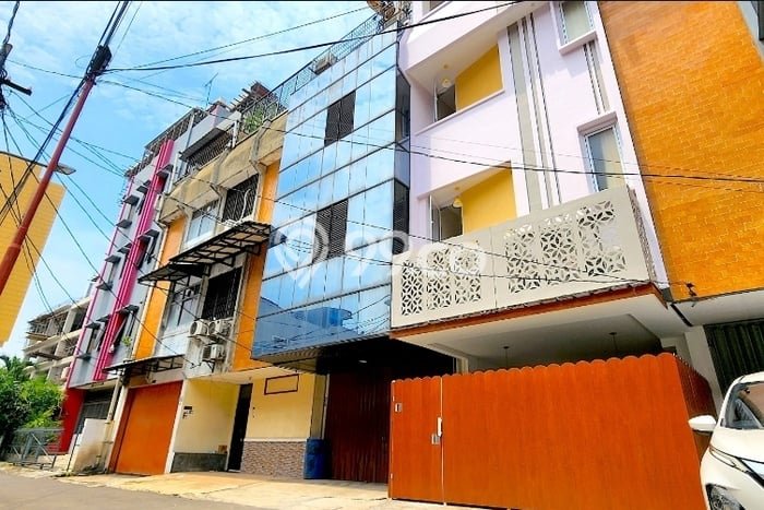 Kost Dijual Lokasi Gambir, Jakarta Pusat, Spesifikasi 17 Kamar Tidur dan Luas 280m2 Kost Dijual Lokasi Gambir, Jakarta Pusat, Spesifikasi 17 Kamar Tidur dan Luas 280m2