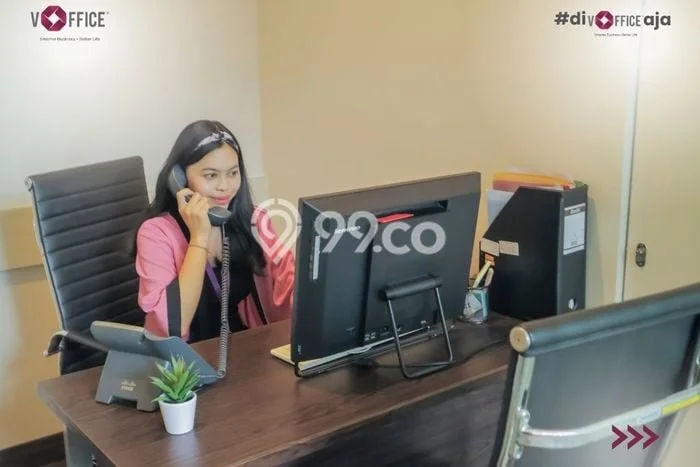 FOR RENT! Kantor di Surabaya Kota Cocok untuk Bisnis 9m2 FOR RENT! Kantor di Surabaya Kota Cocok untuk Bisnis 9m2