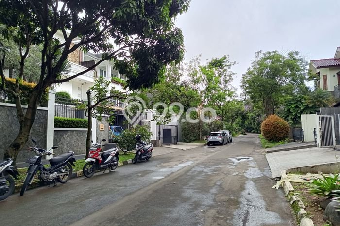 Rumah Mewah LB 585m2 Siap Huni Desain Elegan di baranangsiang, Bogor Rumah Mewah LB 585m2 Siap Huni Desain Elegan di baranangsiang, Bogor