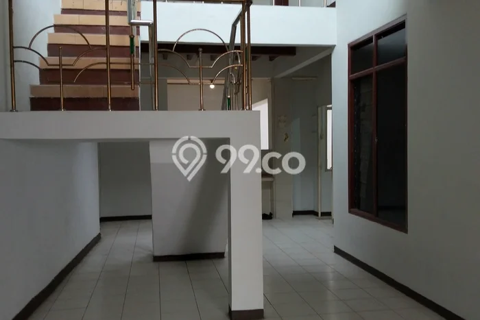 Disewakan! Rumah 5 Kamar Tidur &
2 Kamar Mandi di Ciateul, Bandung Disewakan! Rumah 5 Kamar Tidur &
2 Kamar Mandi di Ciateul, Bandung