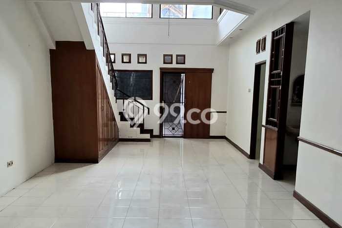 Jual Rumah Eksklusif 4 KT di BKR, Bandung Jual Rumah Eksklusif 4 KT di BKR, Bandung