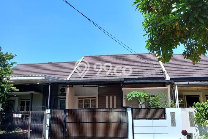 Dijual Rumah Eksklusif 2 KT di Taman Holis Indah, Bandung Dijual Rumah Eksklusif 2 KT di Taman Holis Indah, Bandung