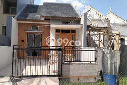 Dijual Cepat Rumah Bagus Siap Huni LB 60m2 di Arcamanik, Bandung Dijual Cepat Rumah Bagus Siap Huni LB 60m2 di Arcamanik, Bandung