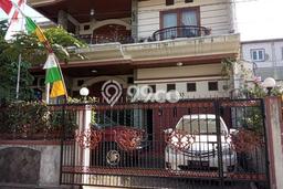 Dijual Rumah Luas Elegan Dengan View Cantik di Burangrang, Bandung Dijual Rumah Luas Elegan Dengan View Cantik di Burangrang, Bandung