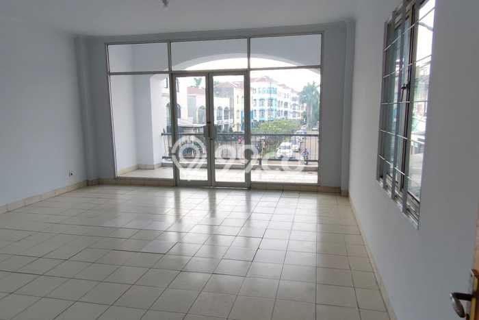 Unit Ruko Dijual di Bandung LT 70m2 & LB 190m2 Unit Ruko Dijual di Bandung LT 70m2 & LB 190m2