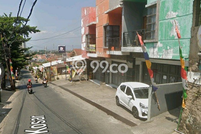 LOKASI PREMIUM! Ruko di Bandung Kota, Luas 120m2m², Jalan Utama, Kawasan Komersial LOKASI PREMIUM! Ruko di Bandung Kota, Luas 120m2m², Jalan Utama, Kawasan Komersial