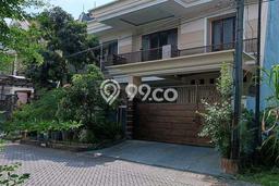 Rumah Mewah Siap Huni LT 375m2 di Semampir, Surabaya Rumah Mewah Siap Huni LT 375m2 di Semampir, Surabaya