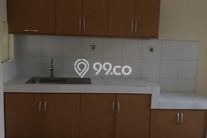 Disewakan! Rumah 3 Kamar Tidur &
2 Kamar Mandi di Bintaro, Tangerang Selatan Disewakan! Rumah 3 Kamar Tidur &
2 Kamar Mandi di Bintaro, Tangerang Selatan