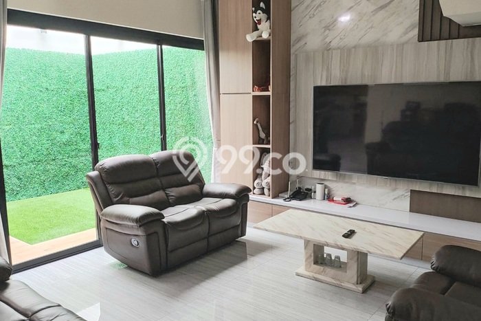 Hunian Elit LB 525m2 Siap Huni Desain Elegan di Green garden, Jakarta Barat Hunian Elit LB 525m2 Siap Huni Desain Elegan di Green garden, Jakarta Barat