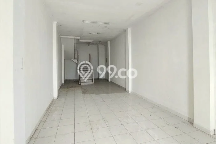 Ruko Disewa di Ciledug, Tangerang, LT 60m2 / LB 180m2 Ruko Disewa di Ciledug, Tangerang, LT 60m2 / LB 180m2