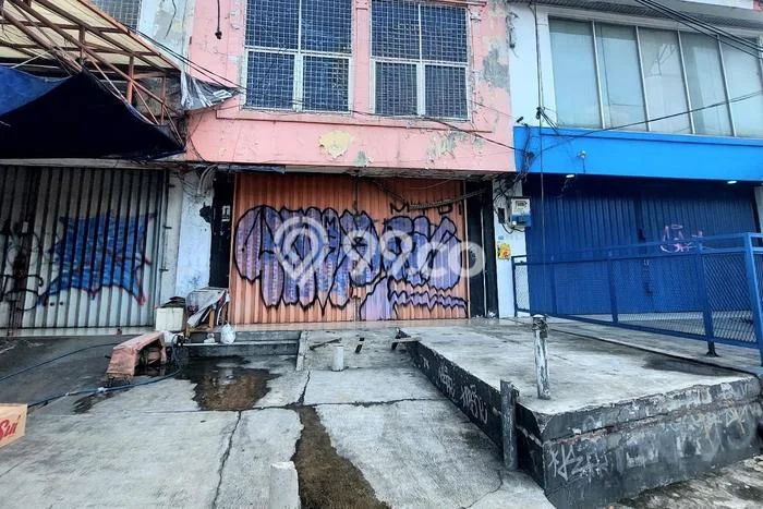 Ruko Bagus LT 90m2 LB 96m2 Dijual di Kebon Jeruk Jakarta Barat Ruko Bagus LT 90m2 LB 96m2 Dijual di Kebon Jeruk Jakarta Barat