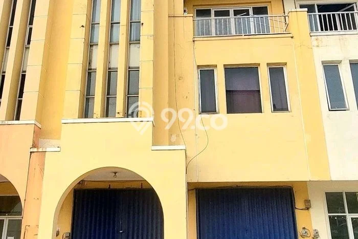 Ruko Disewa di Ciledug, Tangerang, LT 60m2 / LB 180m2 Ruko Disewa di Ciledug, Tangerang, LT 60m2 / LB 180m2