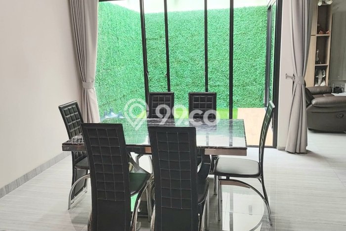 Hunian Elit LB 525m2 Siap Huni Desain Elegan di Green garden, Jakarta Barat Hunian Elit LB 525m2 Siap Huni Desain Elegan di Green garden, Jakarta Barat