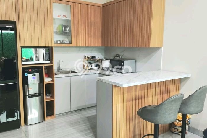 Hunian Elit LB 525m2 Siap Huni Desain Elegan di Green garden, Jakarta Barat Hunian Elit LB 525m2 Siap Huni Desain Elegan di Green garden, Jakarta Barat