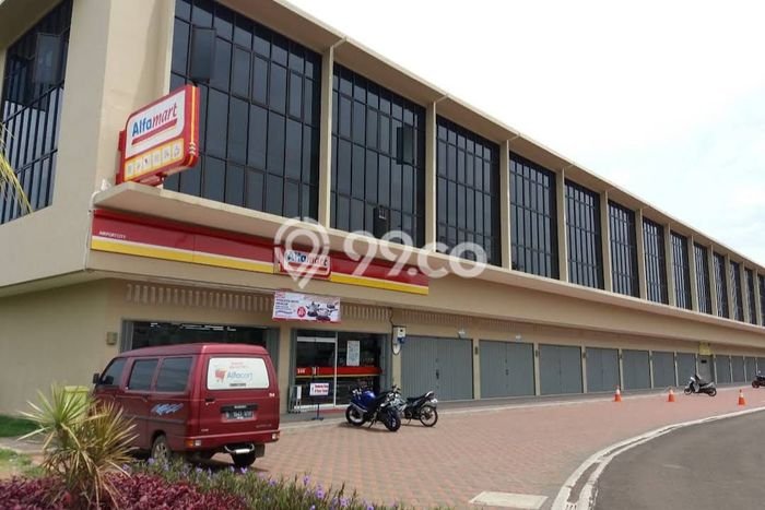 Ruko di Teluk Naga, Luas 200m², Area Komersial, Siap Operasi Ruko di Teluk Naga, Luas 200m², Area Komersial, Siap Operasi