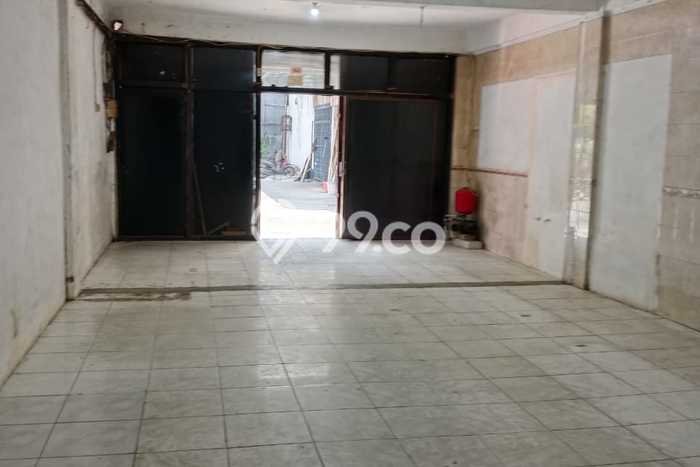 LOKASI STRATEGIS! Ruko di Jelambar, Luas 85m², Area Potensial LOKASI STRATEGIS! Ruko di Jelambar, Luas 85m², Area Potensial